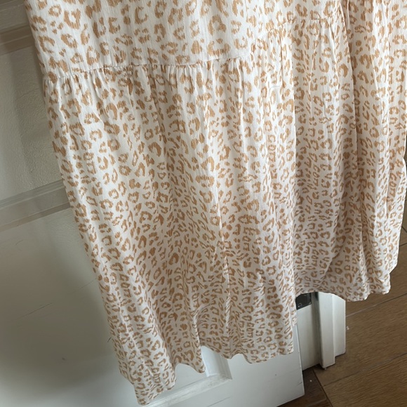 GAP Cami V-Neck Maxi Dress in Brown Cheetah - Picture 5 of 8